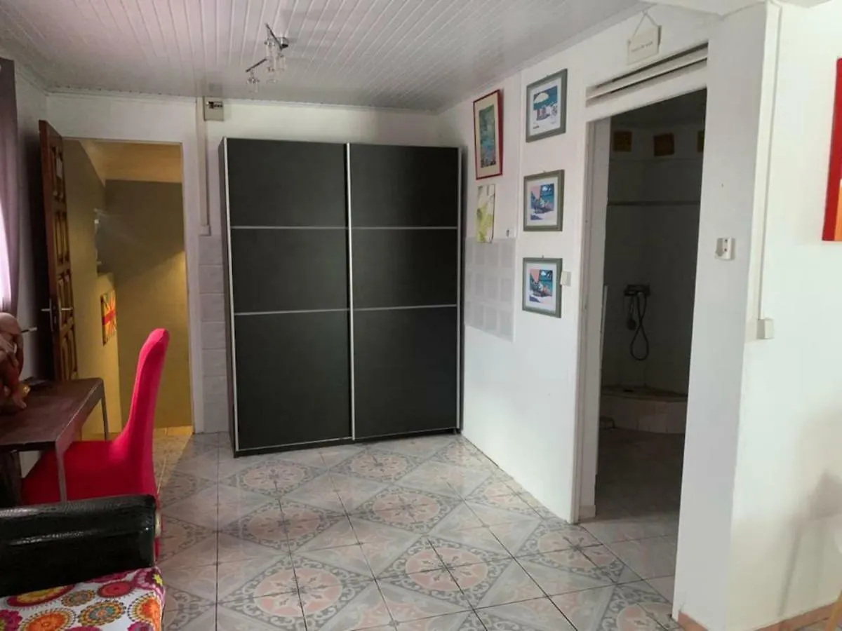 Gite La Distillerie, Grand Appartement Avec Terrasse Garnier 0*,